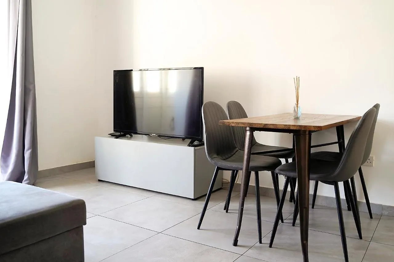 Lovely Apartment Close To The Sea Gzira